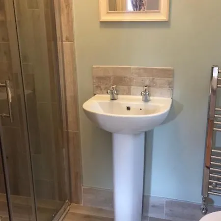 Дом отдыха Professional & Approved Self Catering Short Term Homes Мэйнут